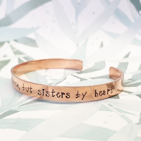 Armband Not sisters by blood but sisters by heart beYOUnique