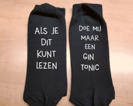 Sokken - Als je dit kunt lezen | Doe mij maar een gin tonic Sokken - Als je dit kunt lezen | Doe mij maar een gin tonic