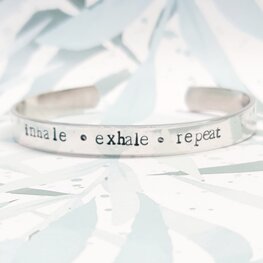 Armband - Inhale Exhale Repeat Armband - Inhale Exhale Repeat