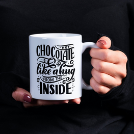 Mok -  Beker - Hot chocolate is like a hug from the inside