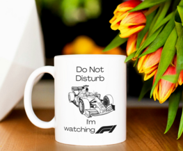 Mok -  Beker - Do not disturb I'm watching F1