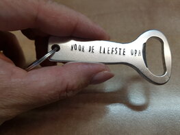 Sleutelhanger / Flesopener / Flessenopener - met tekst Sleutelhanger / Flesopener / Flessenopener - met tekst